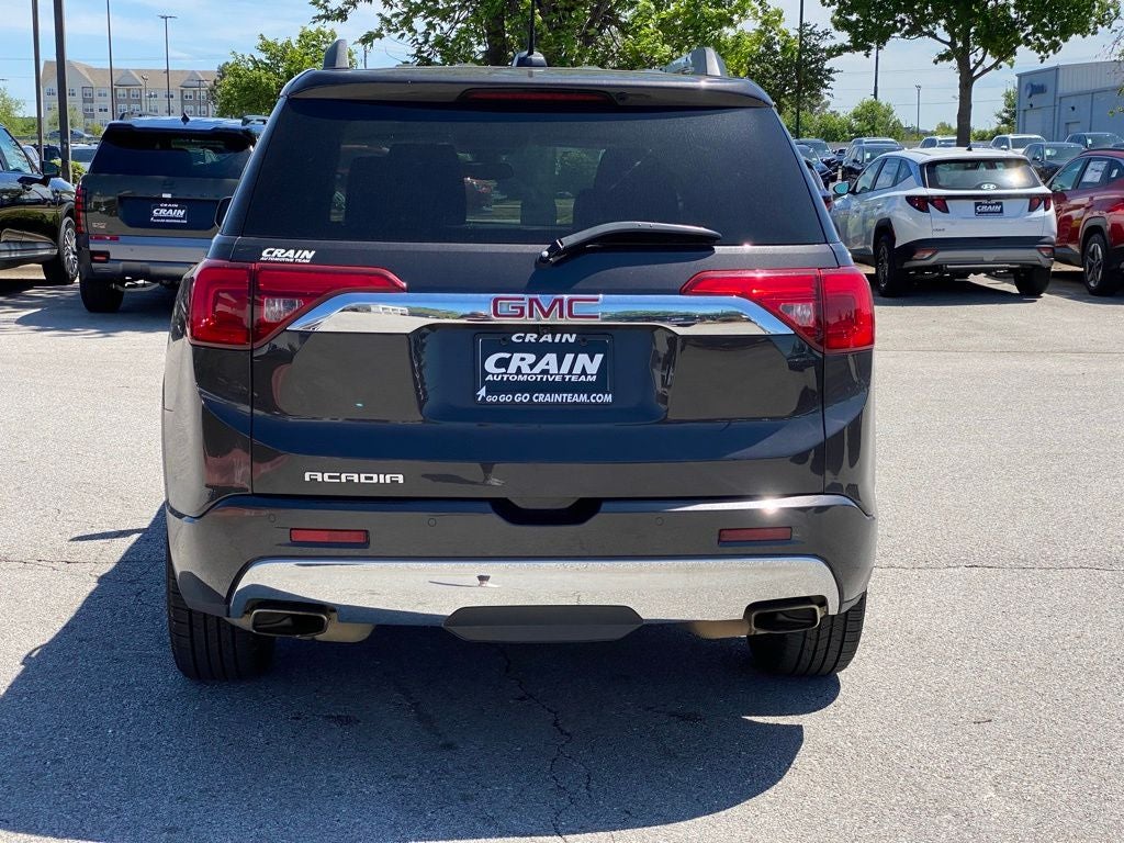 2023 GMC Acadia Denali