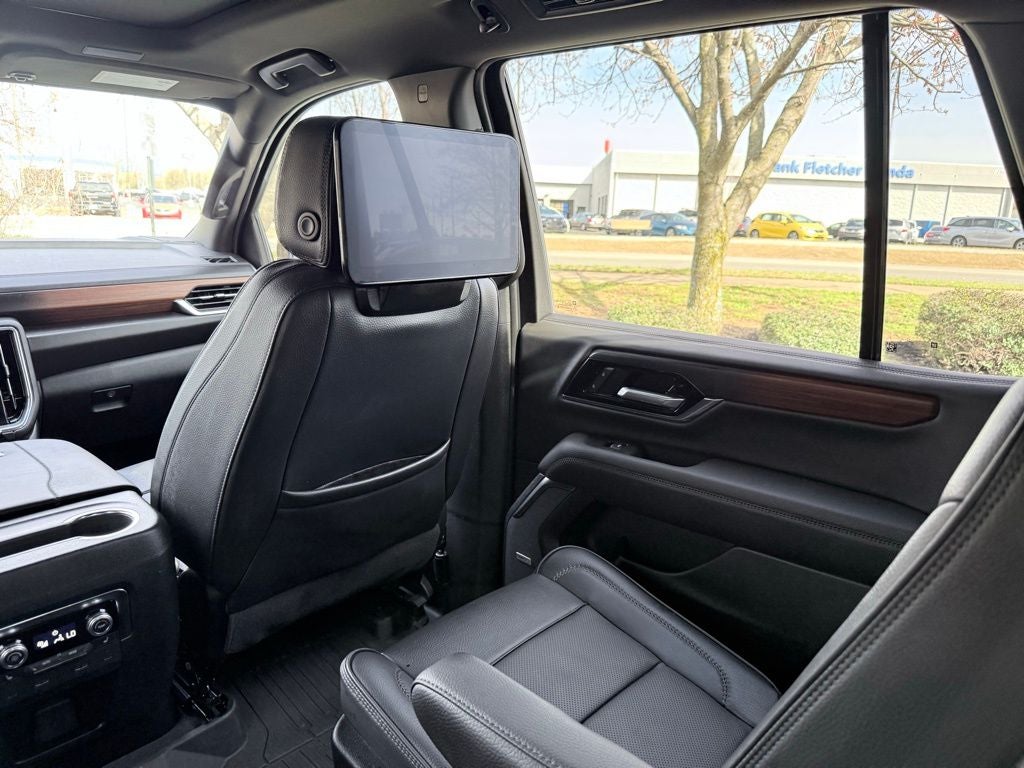 2025 GMC Yukon Denali