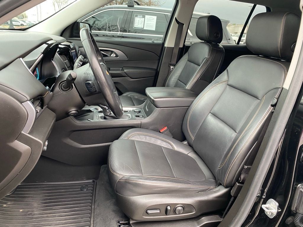 2021 Chevrolet Traverse Premier