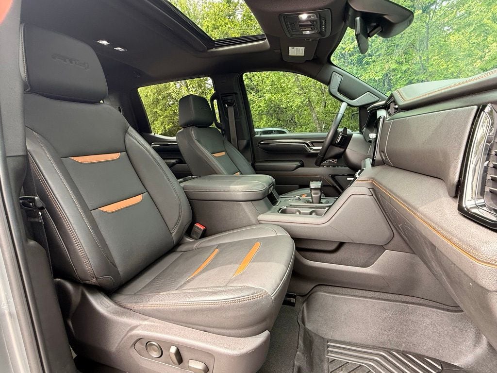 2024 GMC Sierra 1500 AT4 4WD