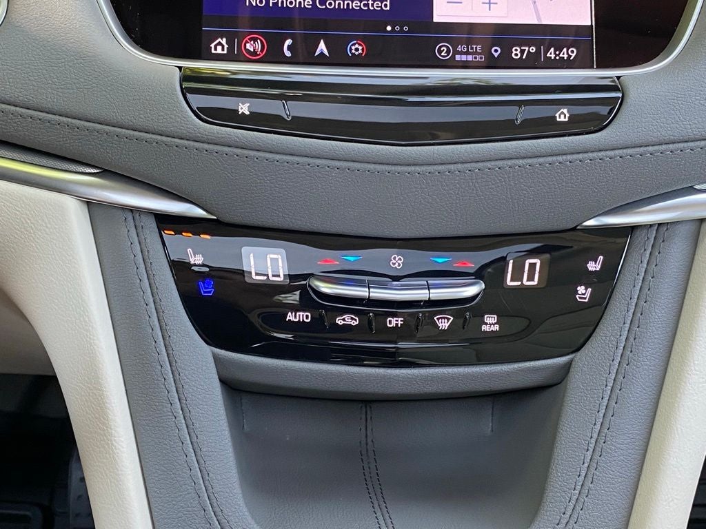 2025 Cadillac XT5 Premium Luxury ONE OWNER CLEAN CARFAX