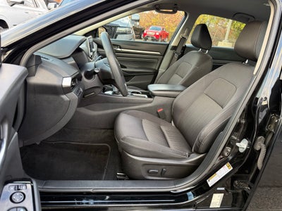 2021 Nissan Altima 2.5 SV 1 Owner / CARPLAY