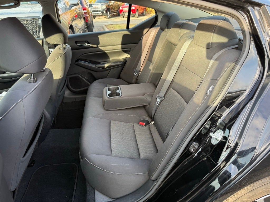 2021 Nissan Altima 2.5 SV 1 Owner / CARPLAY