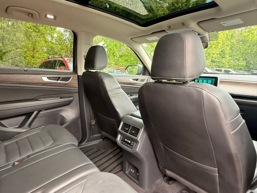 2024 Volkswagen Atlas 2.0T SEL
