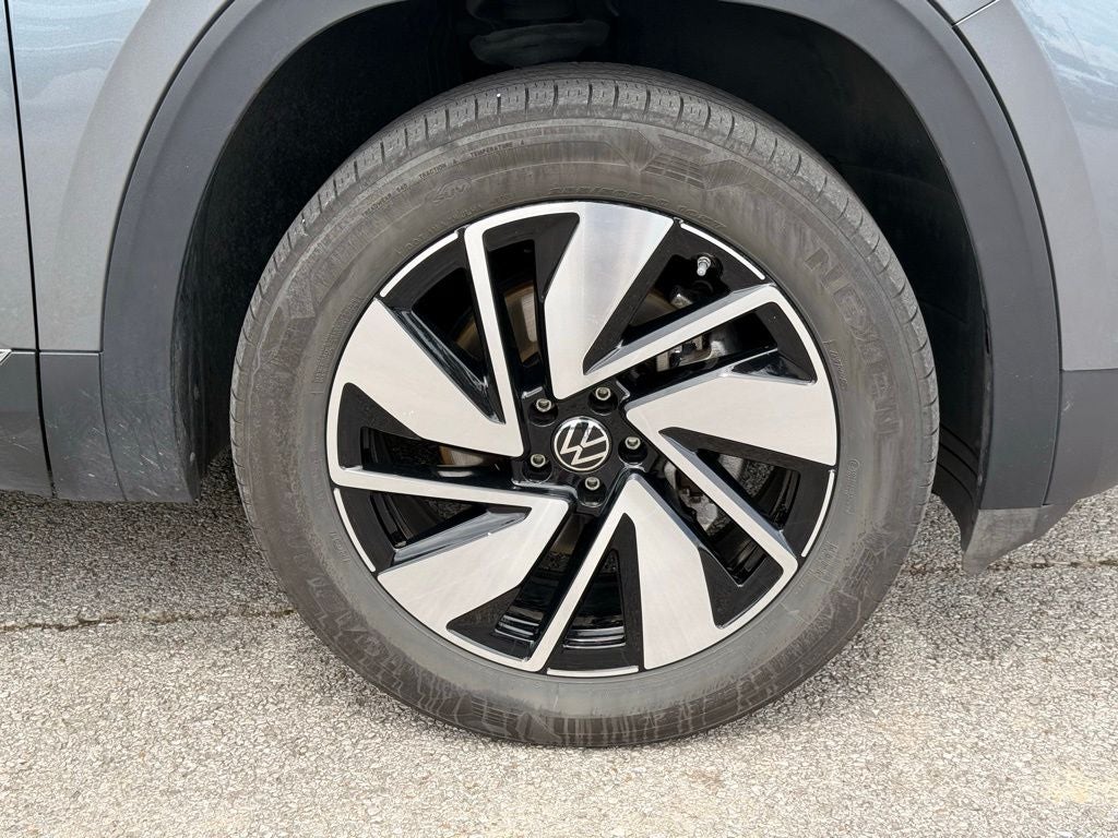 2024 Volkswagen Atlas 2.0T SEL