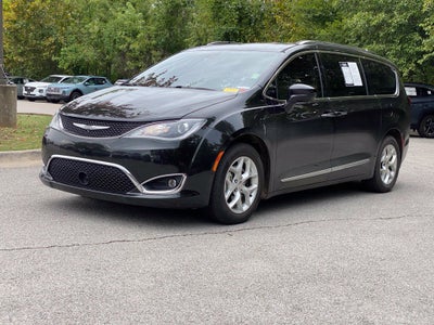 2018 Chrysler Pacifica Touring L - CLEAN CARFAX