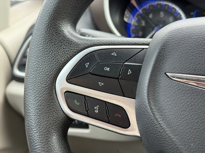 2017 Chrysler Pacifica Touring L LOW PRICED VAN!