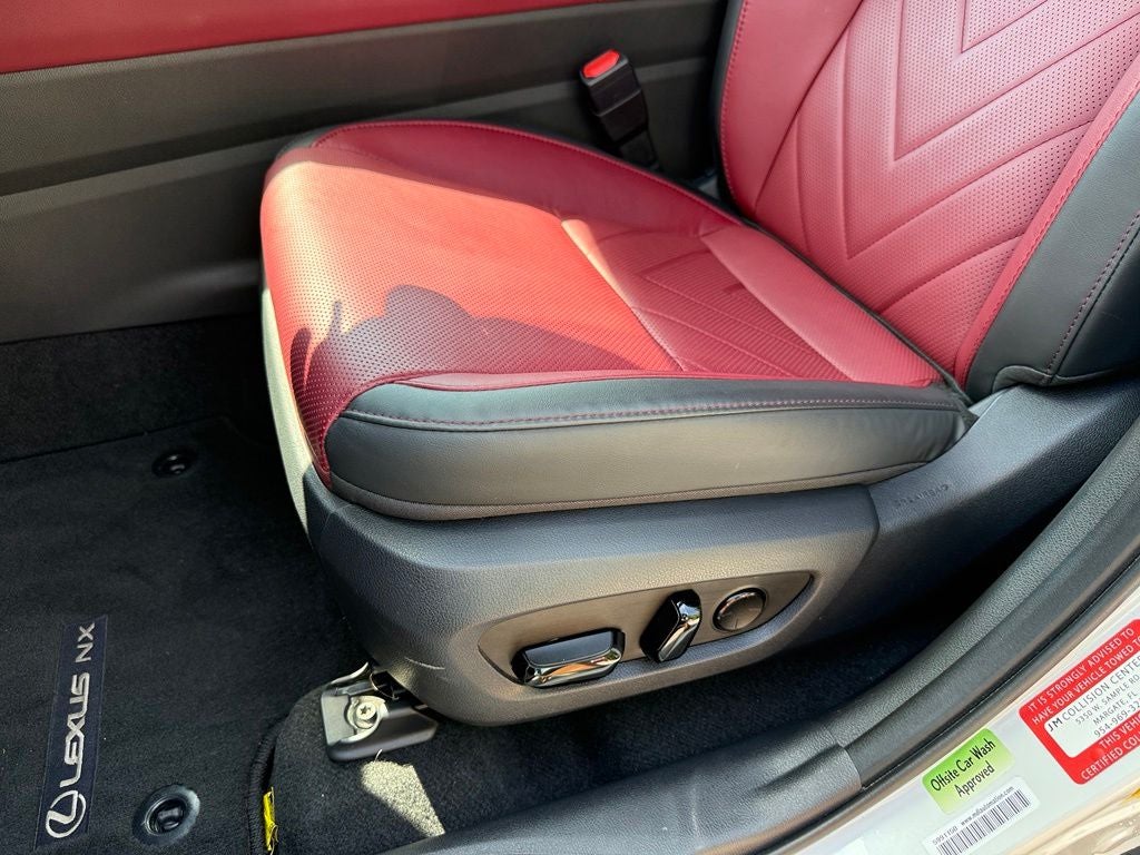 2025 Lexus NX 350h Luxury LIKE NEW!!