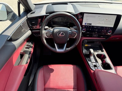 2025 Lexus NX 350h Luxury LIKE NEW!!