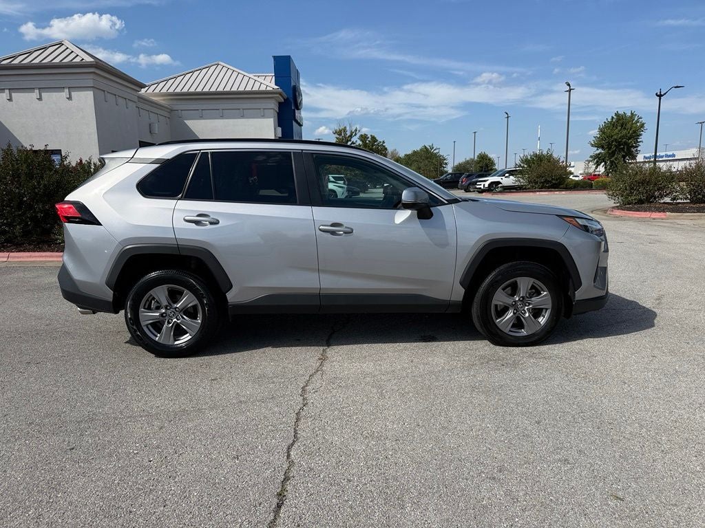 2024 Toyota RAV4 XLE - CLEAN CARFAX / ONE OWNER