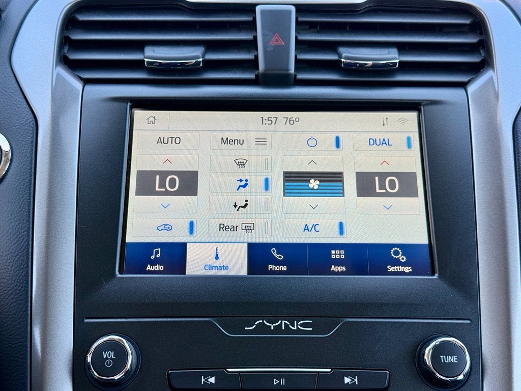 2020 Ford Fusion SE - SUNROOF