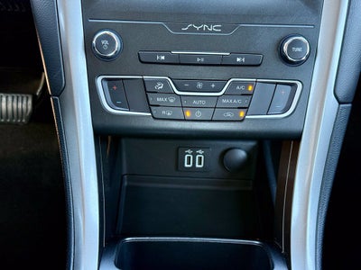 2020 Ford Fusion SE - SUNROOF