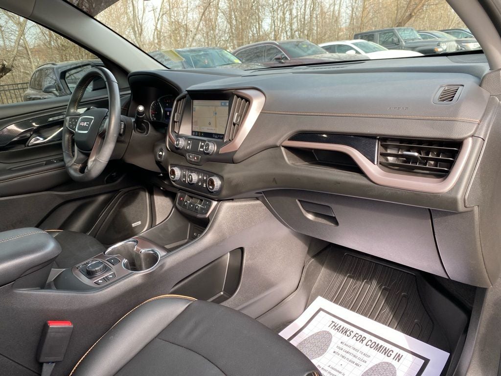 2022 GMC Terrain AT4