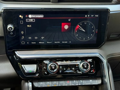 2023 GMC Sierra 1500 Denali V8 / 4x4 / 1-OWNER CLEAN CARFAX