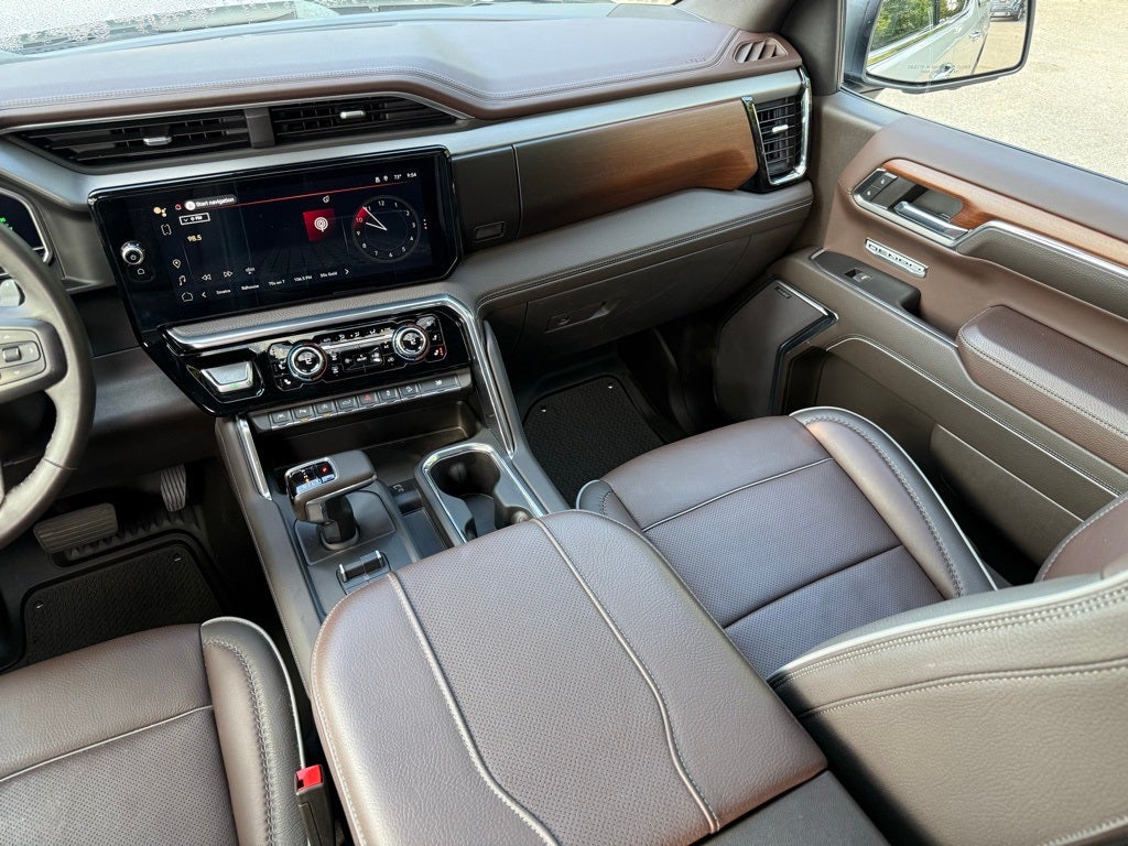 2023 GMC Sierra 1500 Denali V8 / 4x4 / 1-OWNER CLEAN CARFAX