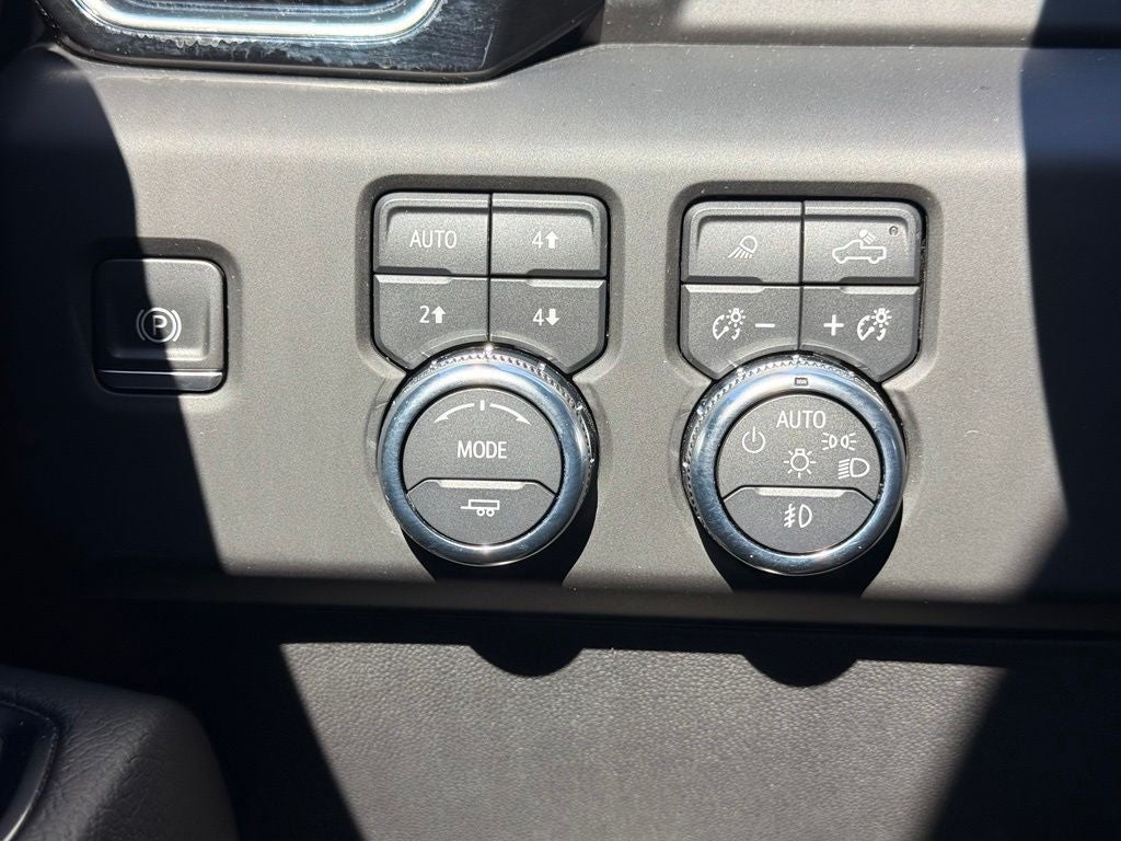 2022 GMC Sierra 1500 Denali HUD