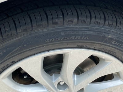 2019 Nissan Sentra SV CREAM PUFF