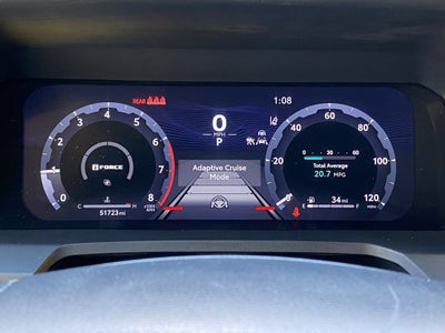 2025 Toyota Tacoma SR5 - 4WD / CLEAN CARFAX / ONE OWNER