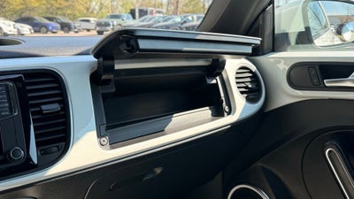 2017 Volkswagen Beetle 1.8T SE