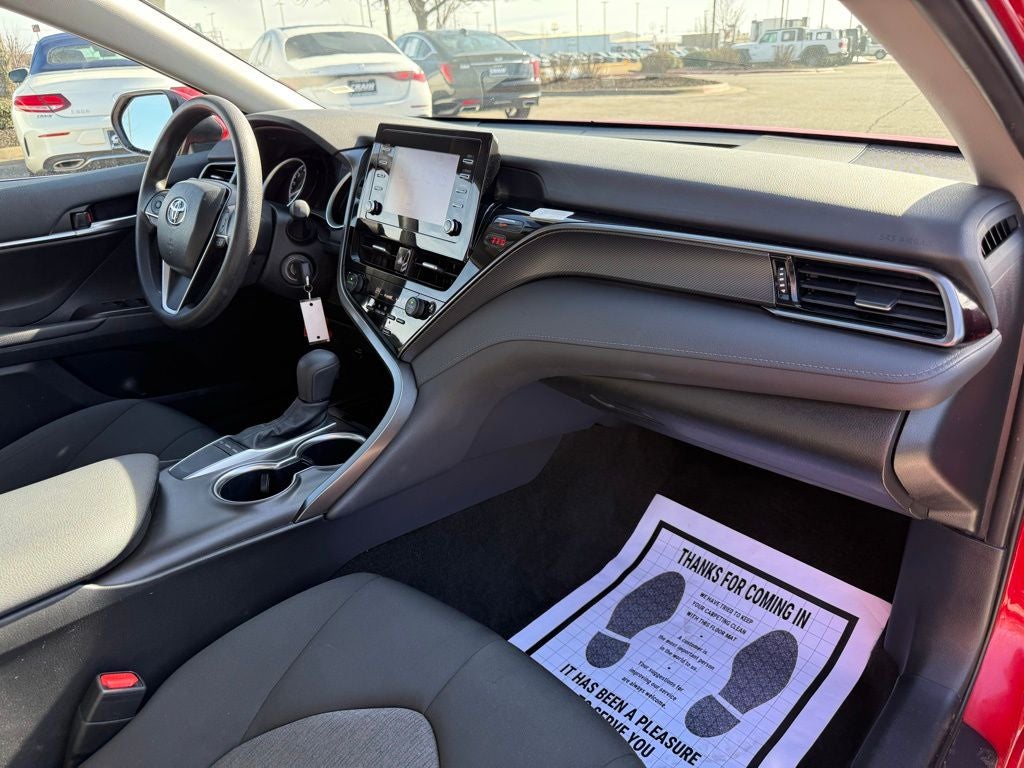 2024 Toyota Camry LE