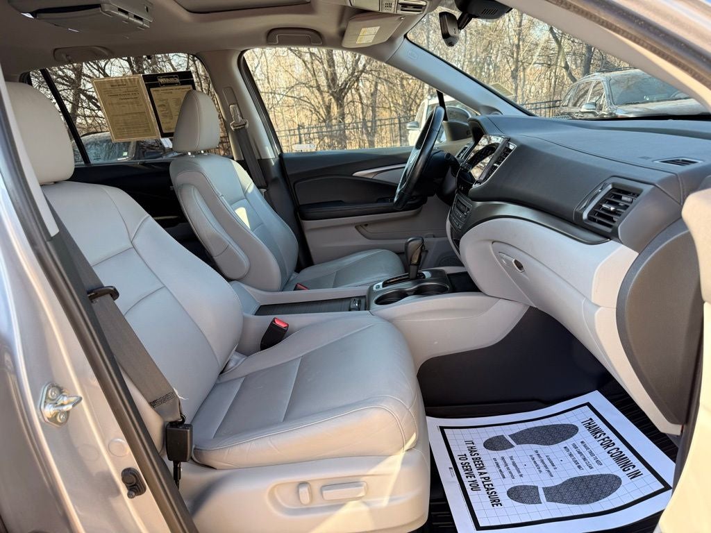 2019 Honda Pilot EX-L APPLE CAR PLAY / LEATHER