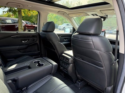 2023 Honda Pilot Elite