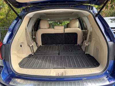 2017 Nissan Pathfinder Platinum - 4WD / DUAL SUNROOF / CLEAN CARFAX