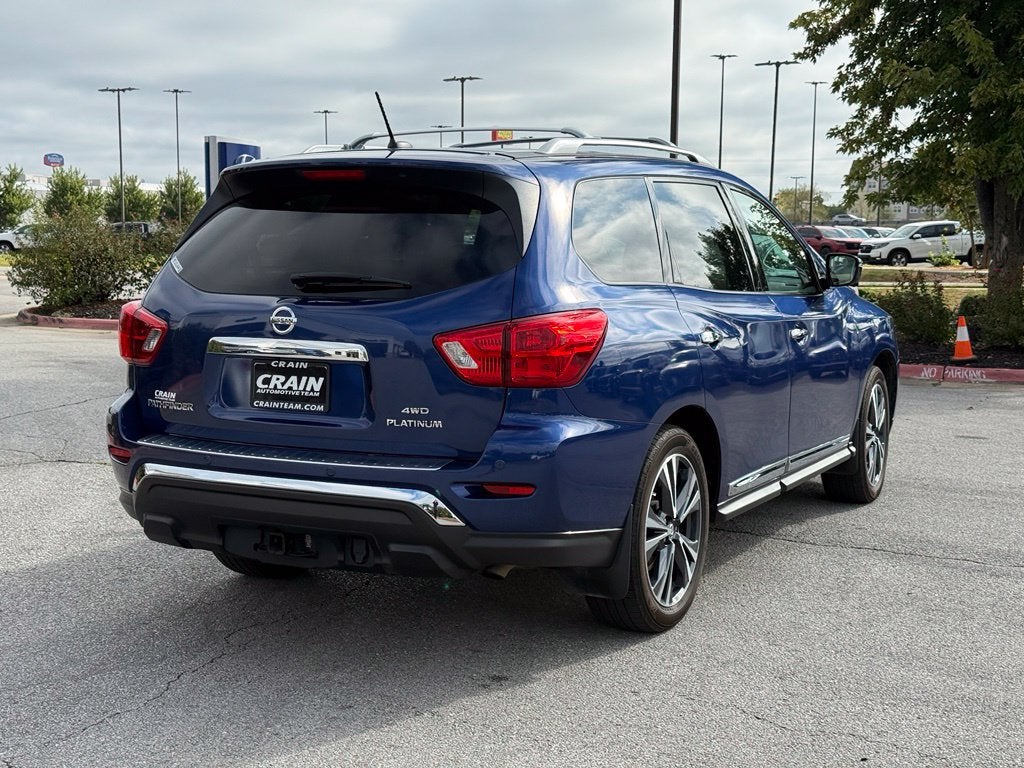 2017 Nissan Pathfinder Platinum - 4WD / DUAL SUNROOF / CLEAN CARFAX