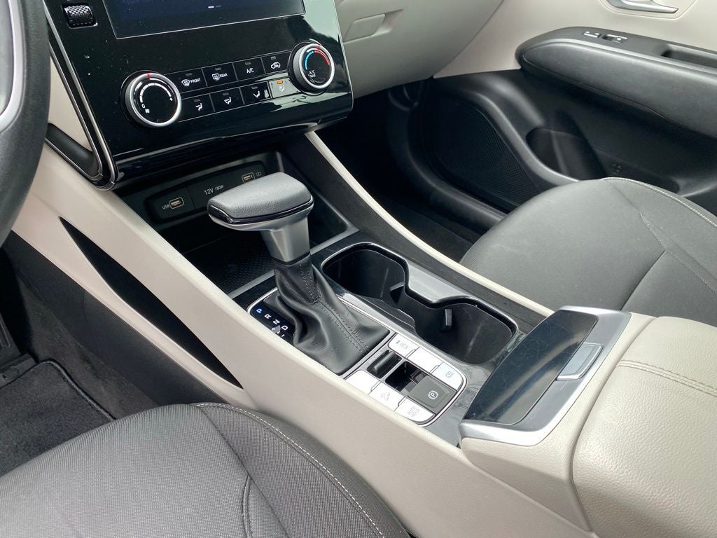 2022 Hyundai Tucson SE