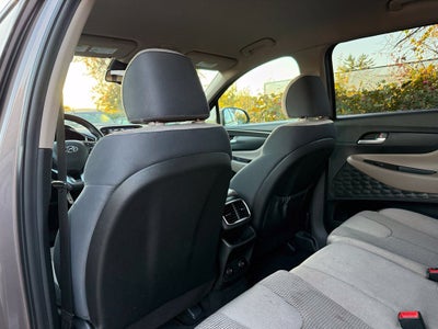 2019 Hyundai Santa Fe SEL - CLEAN CARFAX / ONE OWNER