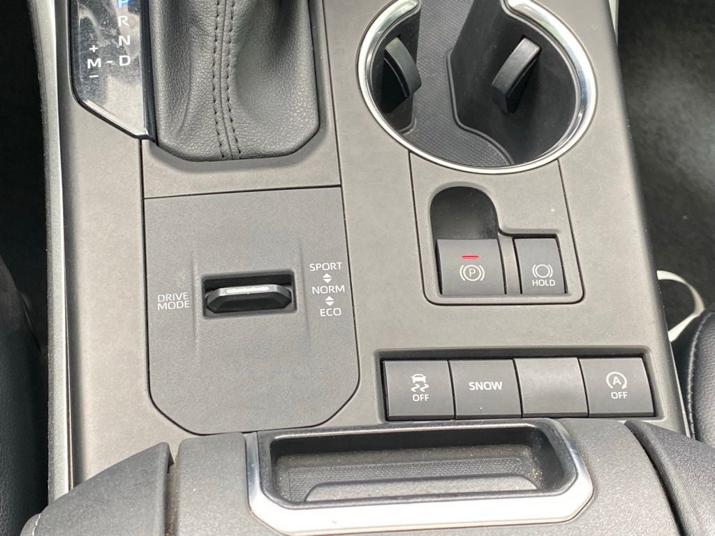 2021 Toyota Highlander XLE CLEAN CARFAX