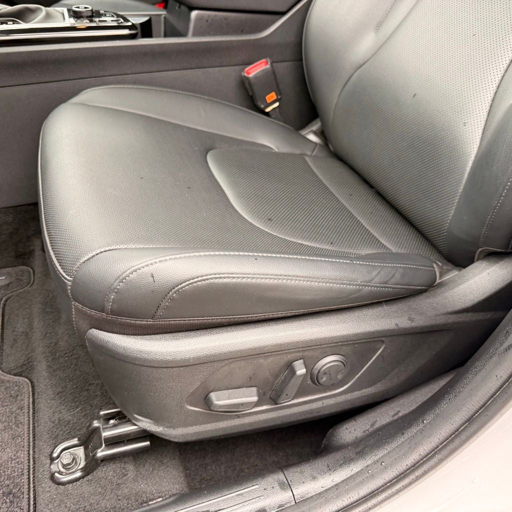 2025 Kia Sportage EX LOW MILEAGE