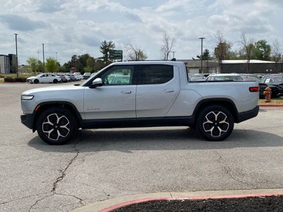 2022 Rivian R1T Adventure