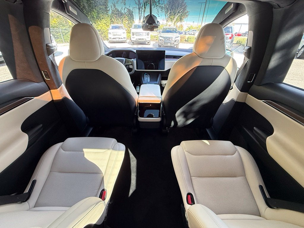 2022 Tesla Model X Base - AWD / 3RD ROW / CLEAN CARFAX