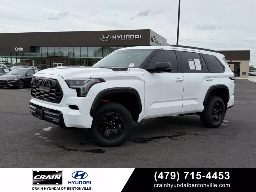 2024 Toyota Sequoia TRD Pro - 4WD / PANORAMIC SUNROOF / CLEAN CARFAX