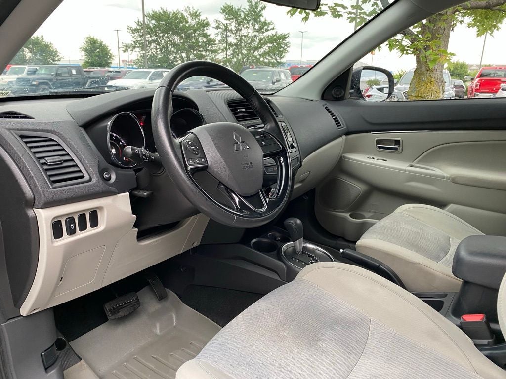 2017 Mitsubishi Outlander Sport SE LOW MILES!!!