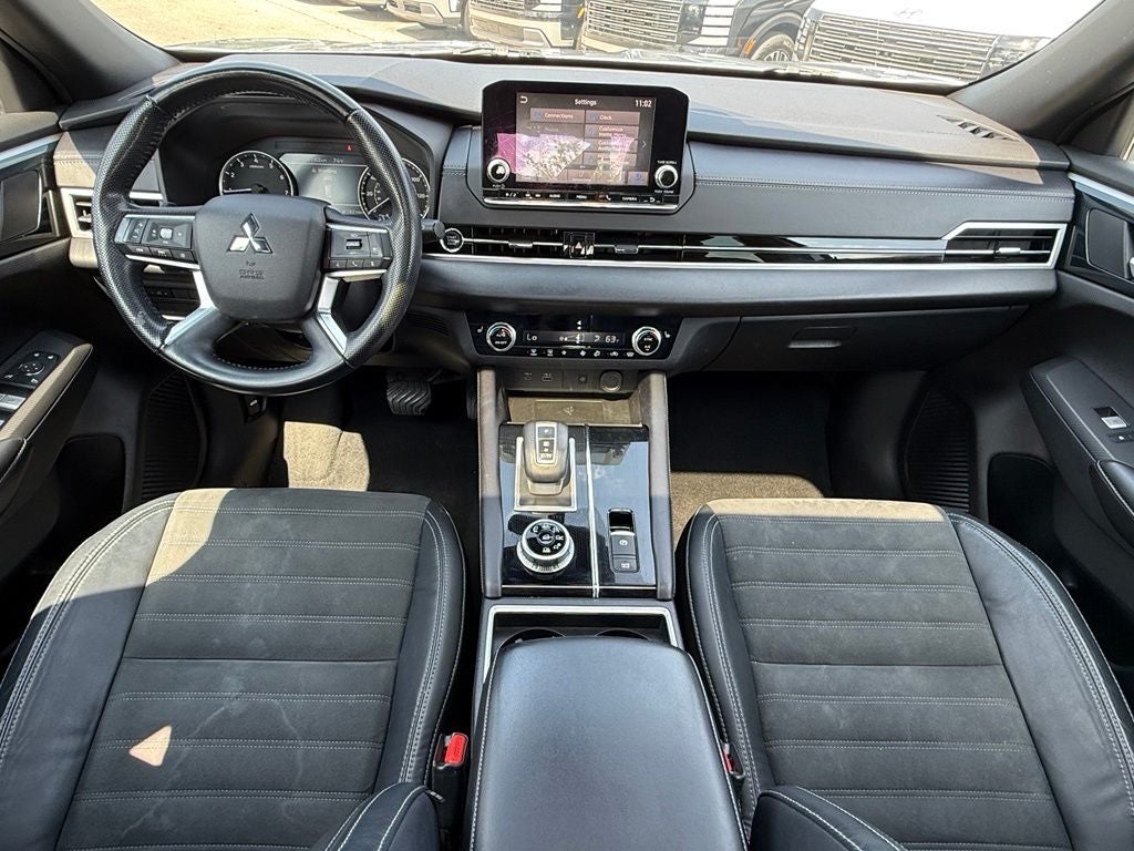 2022 Mitsubishi Outlander Black Edition - 4WD / SUNROOF / CLEAN CARFAX