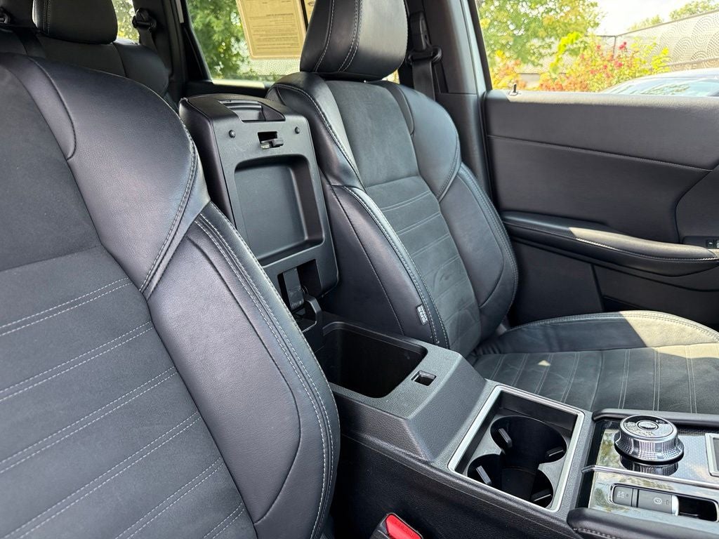 2022 Mitsubishi Outlander Black Edition - 4WD / SUNROOF / CLEAN CARFAX