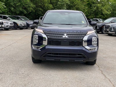 2022 Mitsubishi Outlander SE