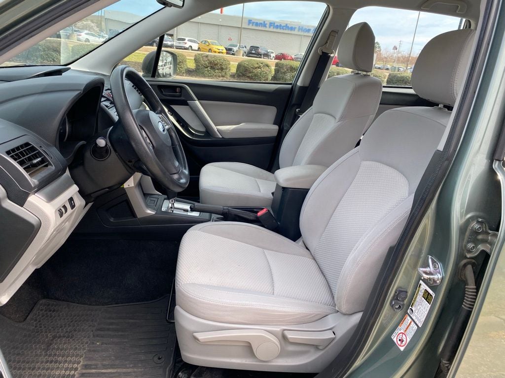 2015 Subaru Forester 2.5i