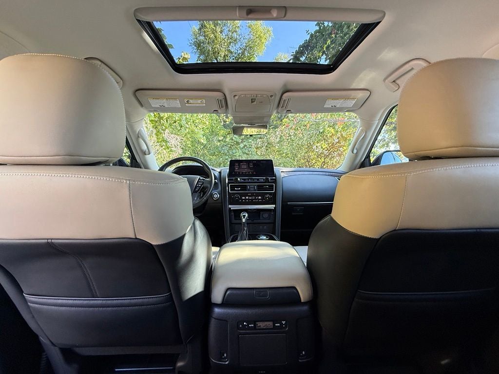 2022 INFINITI QX80 Premium Select