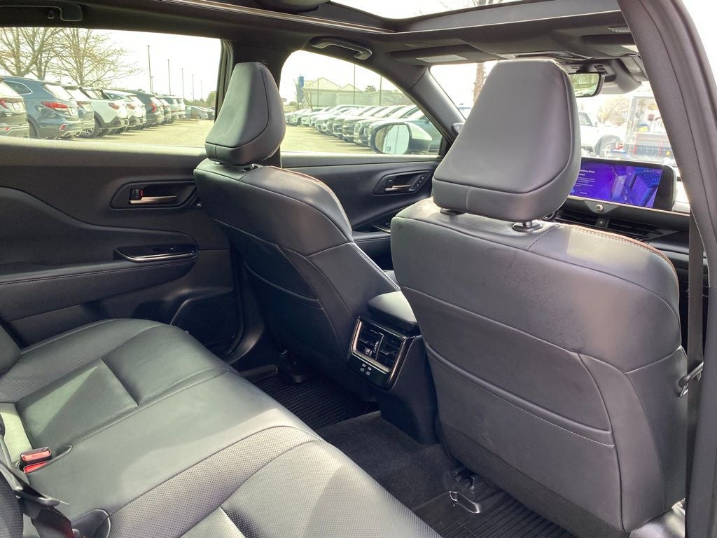 2025 Toyota Crown Platinum