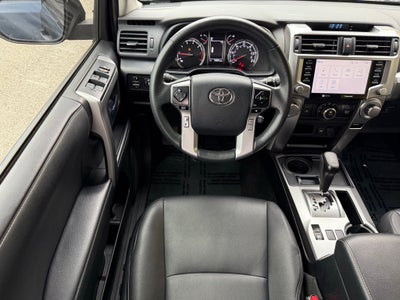 2023 Toyota 4Runner TRD Sport 1 OWNER / CLEAN CARFAX