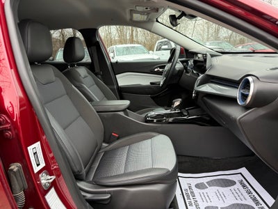 2025 Chevrolet Trax LT ONE OWNER CARFAX