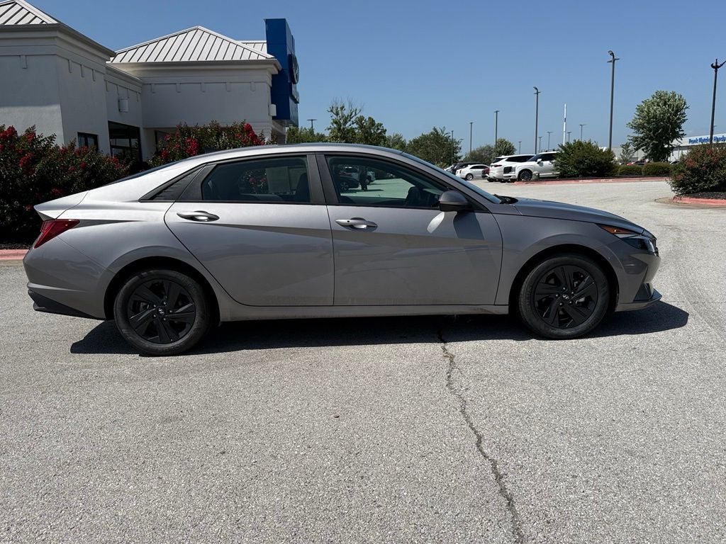 2023 Hyundai Elantra Hybrid Blue