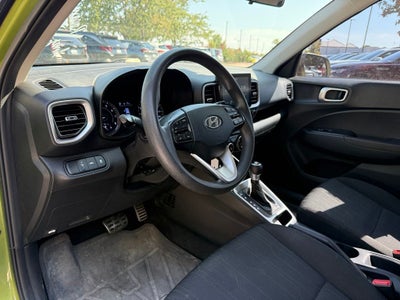 2020 Hyundai Venue SE
