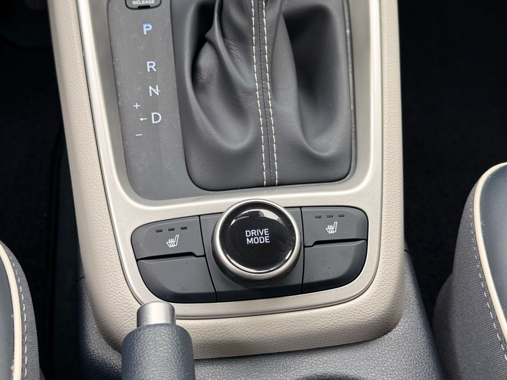 2023 Hyundai Venue Limited ONE OWNER CLEAN CARFAX