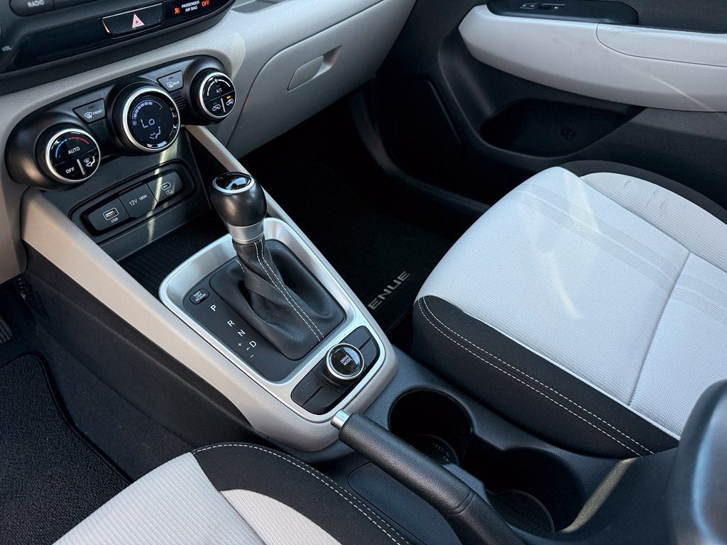 2024 Hyundai Venue SEL - HYUNDAI CPO | CARFAX ONE OWNER