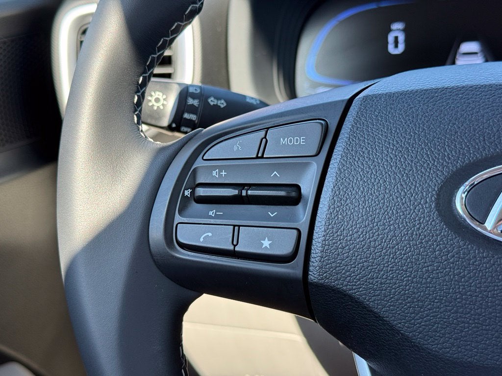2024 Hyundai Venue SEL - HYUNDAI CPO | CARFAX ONE OWNER