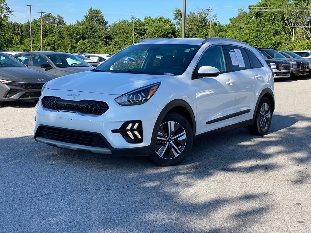 2022 Kia Niro LXS NICE CAR